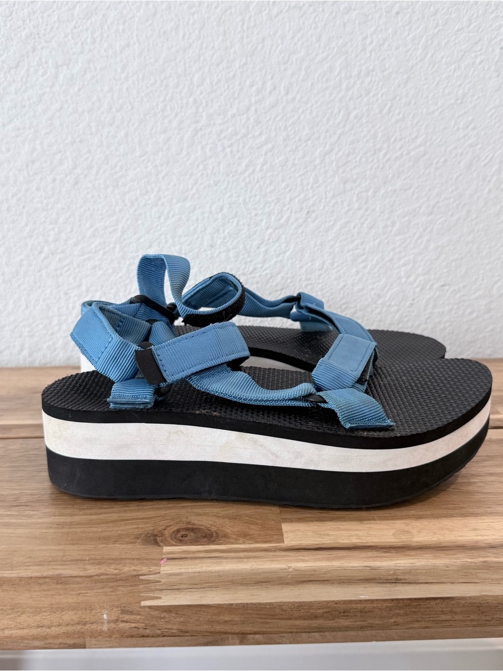 Teva- Blue Universal Platform Sandals- Size 7